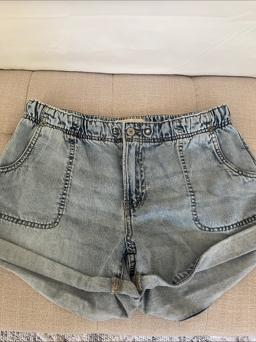 Lucky Brand Light Blue Washed Denim Elastic-Waist Shorts